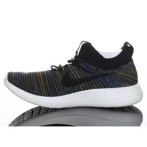 Nike Roshe Two Flyknit V2 Shoe 7 Black White NWD